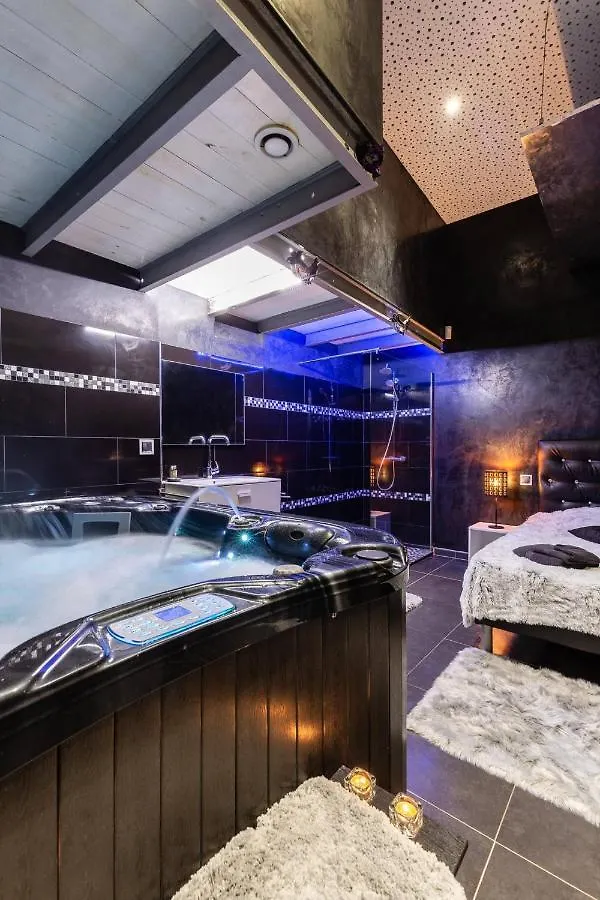 Les Suites Du Vieux-Port Marseille 0*,  France